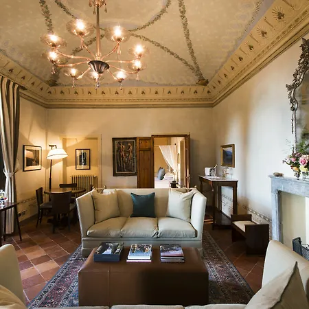 Borgo Pignano 3* Volterra