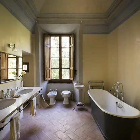 Borgo Pignano 3* Volterra