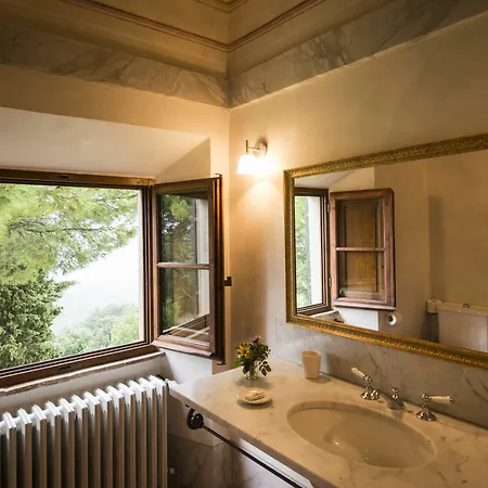 Borgo Pignano Hotel 3*